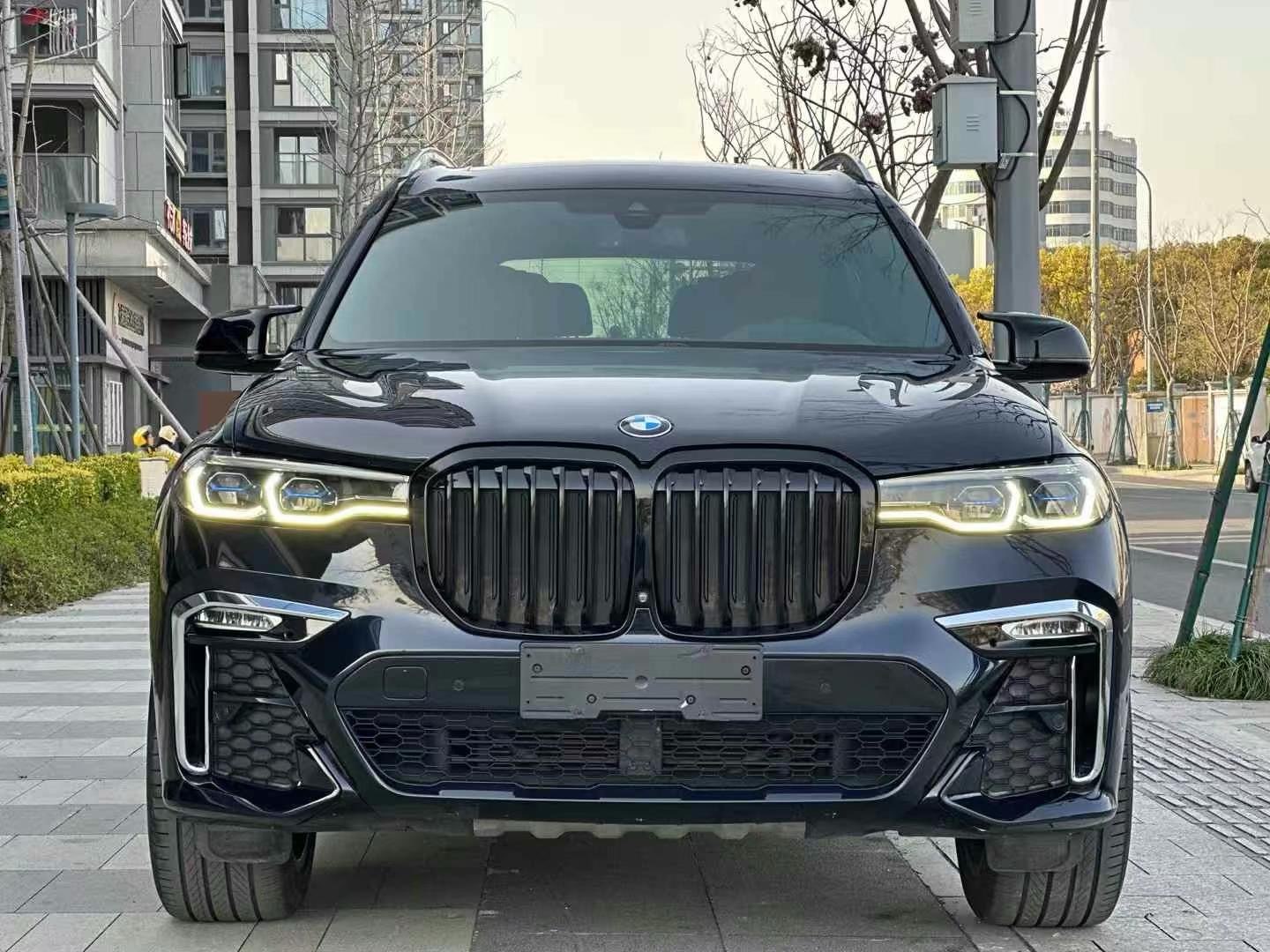 宝马X7 40i [进口] 2020款 3.0T 自动 尊享型豪华套装价格0万 