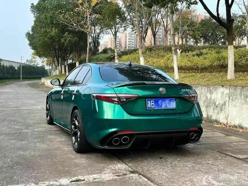阿尔法罗密欧Giulia [进口] 2022款 2.9T 自动 四叶草版 