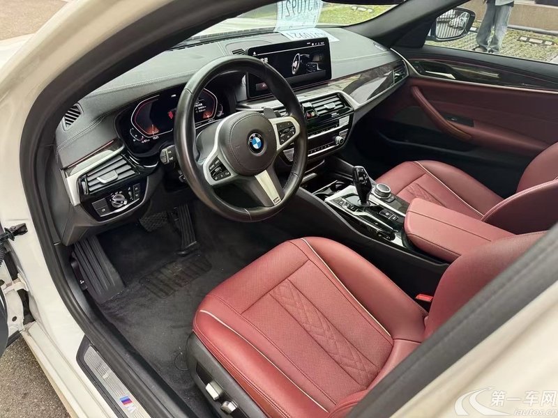 宝马5系 530Li 2021款 2.0T 自动 汽油 尊享型M运动套装 (国Ⅵ) 