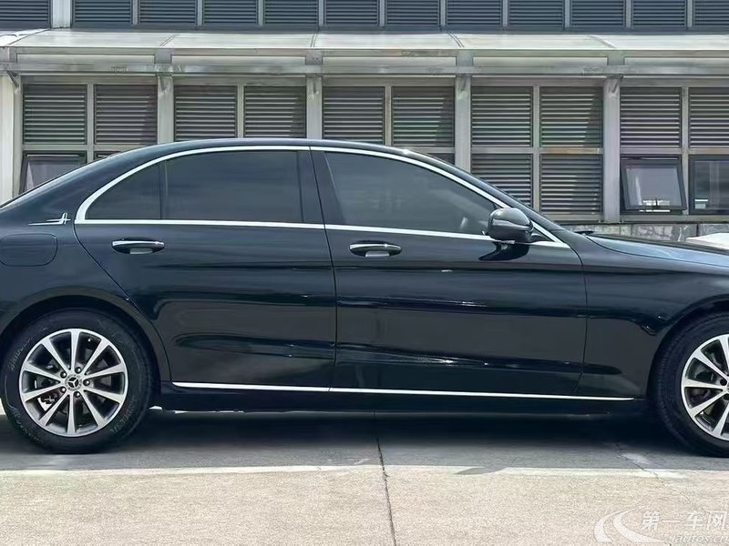 奔驰C级 C260L 2021款 1.5T 自动 运动版 (国Ⅵ) 