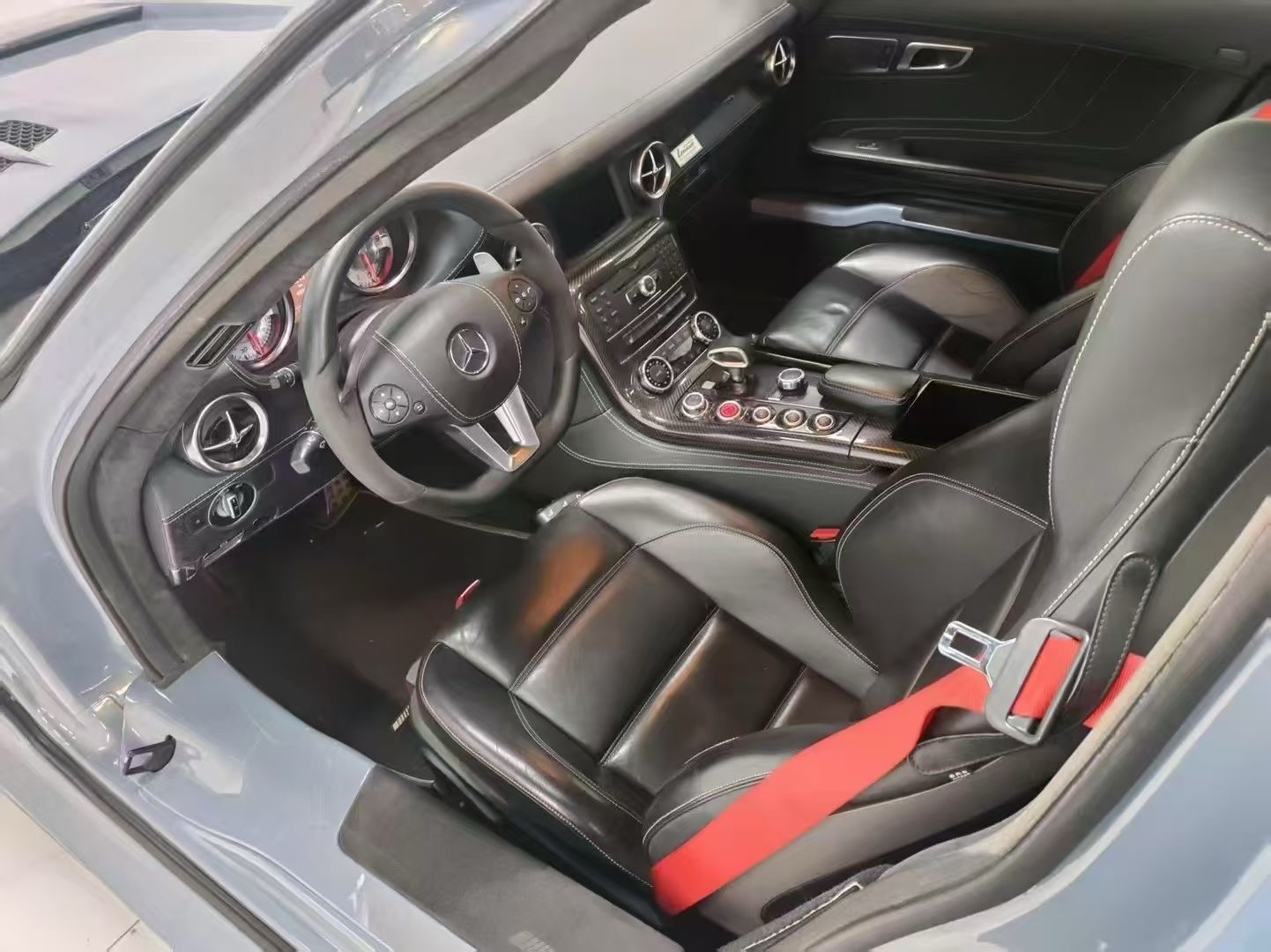 奔驰SLS [进口] 2010款 6.2L 自动价格0万 