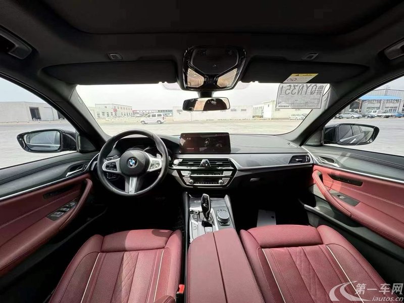 宝马5系 530Li 2022款 2.0T 自动 汽油 尊享型M运动套装 (国Ⅵ) 