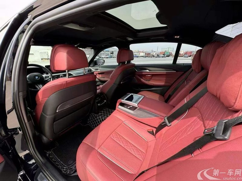 宝马5系 530Li 2022款 2.0T 自动 汽油 尊享型M运动套装 (国Ⅵ) 