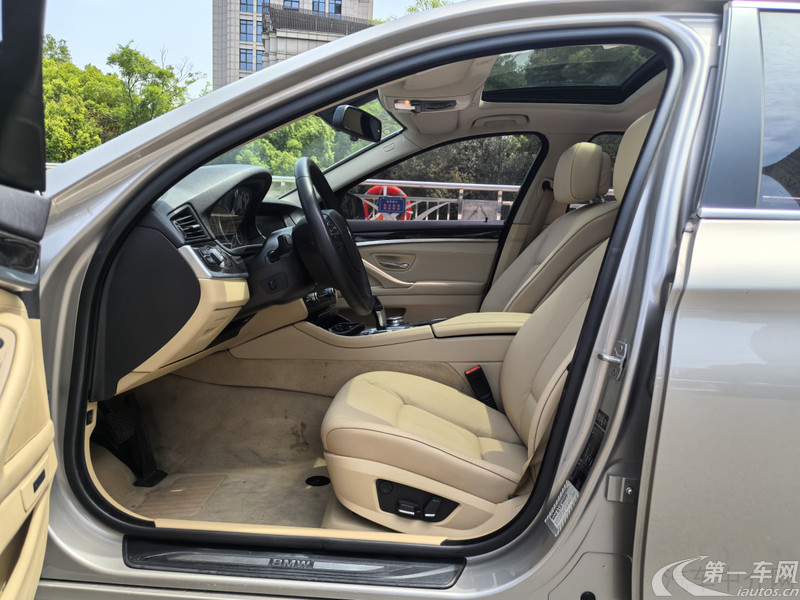宝马5系 525Li 2013款 2.0T 自动 汽油 豪华型 (国Ⅳ) 