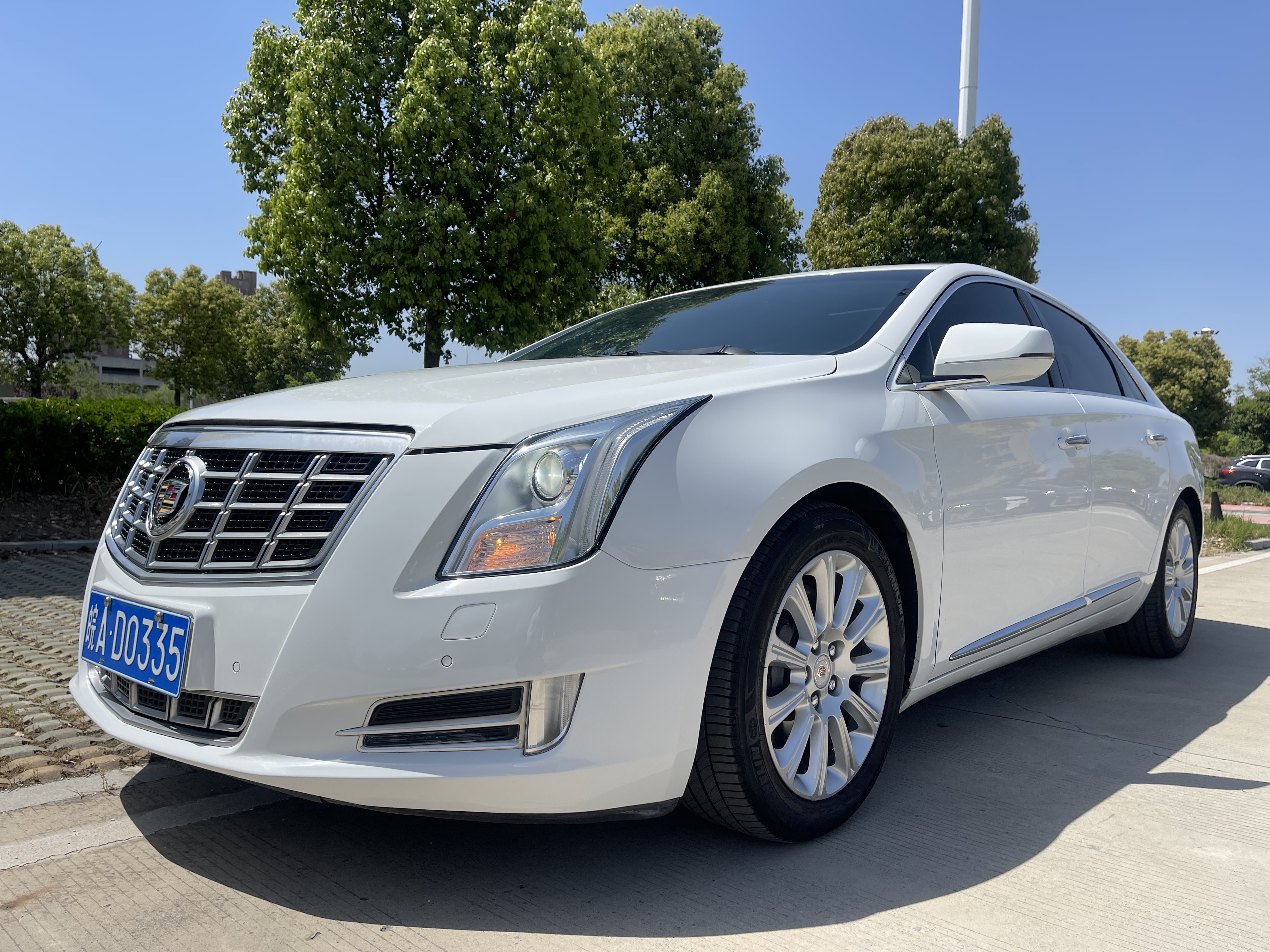 凯迪拉克XTS 2015款 2.0T 自动 豪华型 价格0万