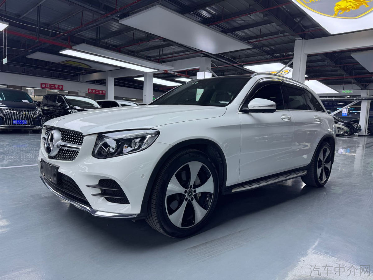 奔驰GLC GLC300 2018款 2.0T 自动 动感型 价格0万