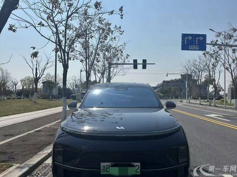 理想L8 2023款 1.5T 自动 Air (国Ⅵ) 