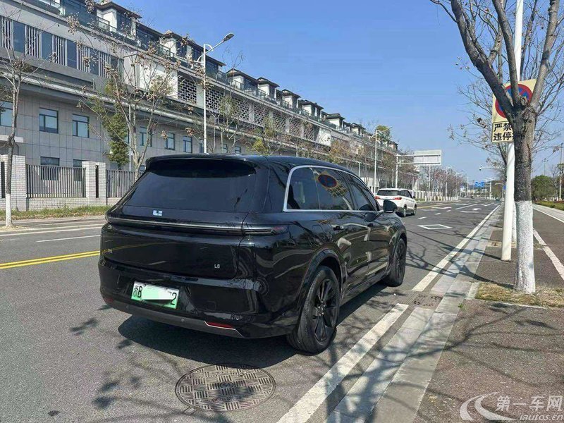 理想L8 2023款 1.5T 自动 Air (国Ⅵ) 