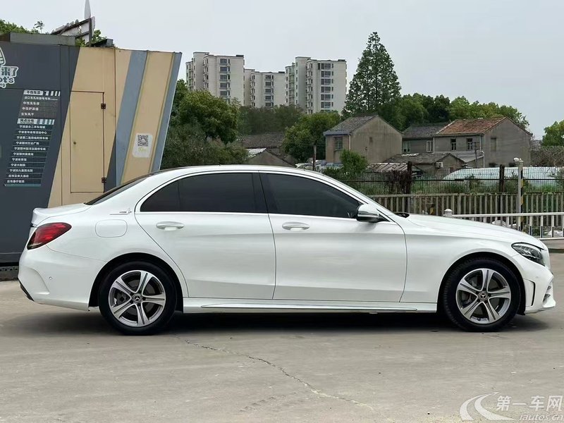 奔驰C级 C260L 2021款 1.5T 自动 运动版 (国Ⅵ) 