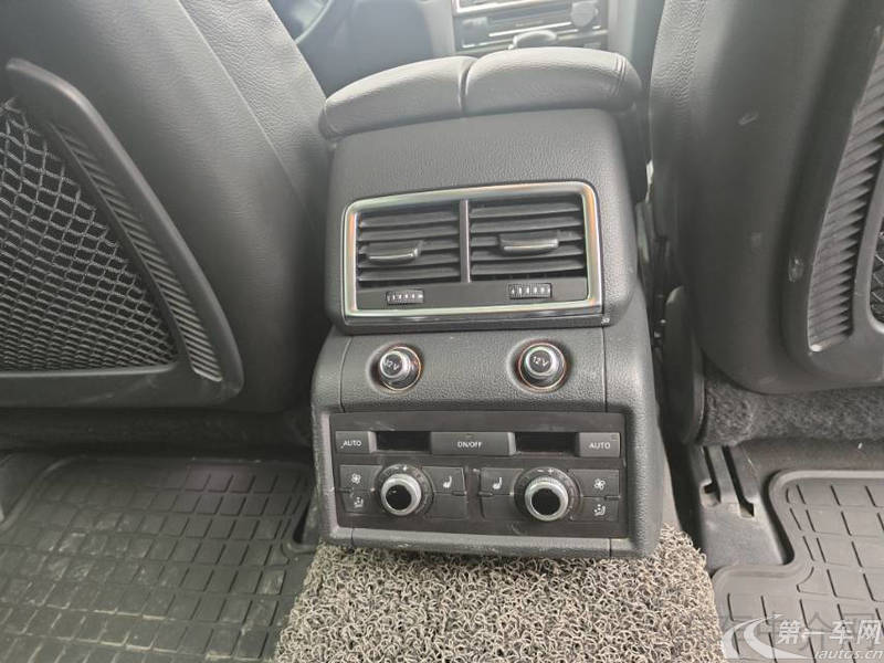 奥迪Q7 [进口] 2011款 3.0T 自动 技术型 