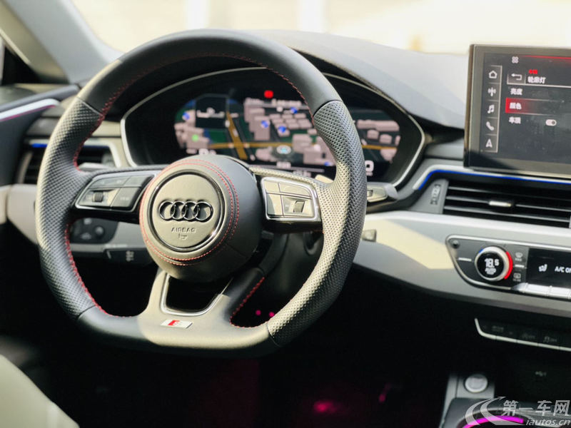 奥迪A5掀背 40TFSI [进口] 2021款 2.0T 自动 汽油 豪华动感型 