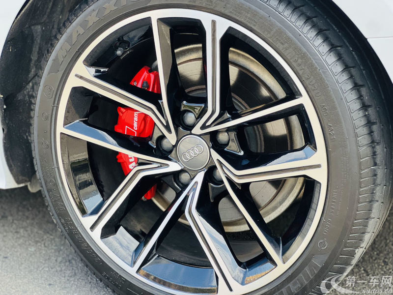 奥迪A5掀背 40TFSI [进口] 2021款 2.0T 自动 汽油 豪华动感型 