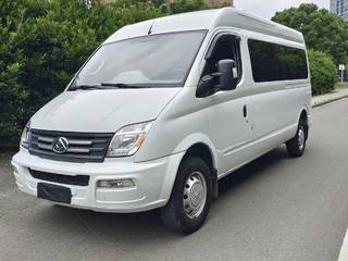 MAXUS迈克萨斯V80 2.0T 手动 Plus商旅版长轴中顶 
