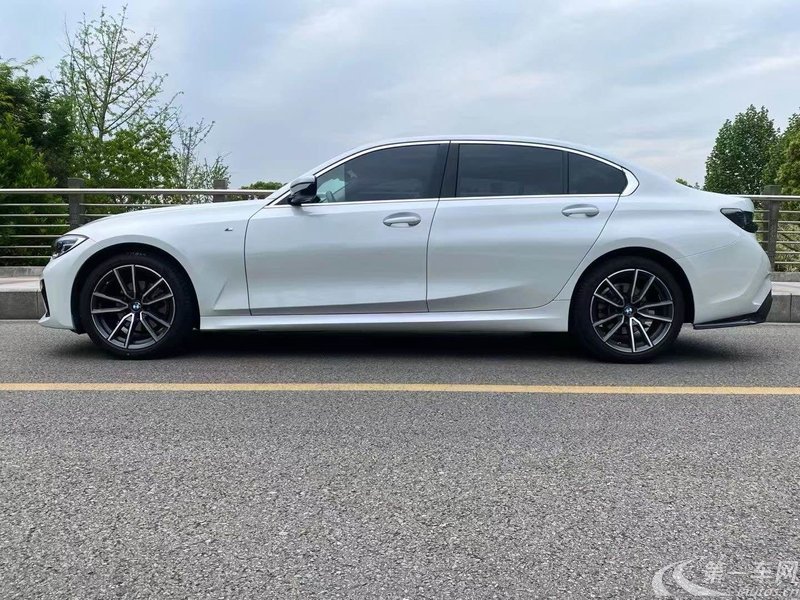 宝马3系 325Li 2022款 2.0T 自动 汽油 M运动套装 (国Ⅵ) 