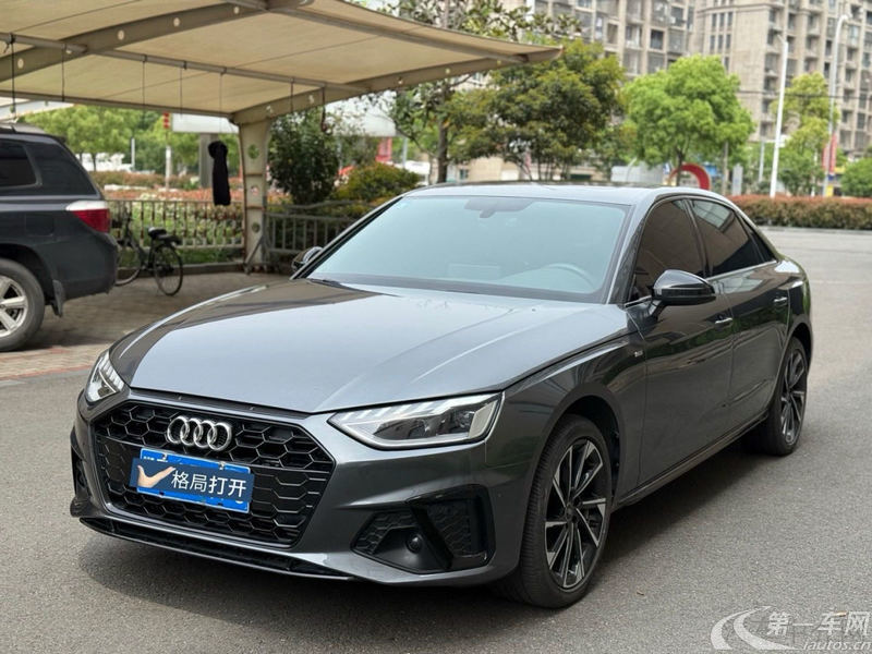 奥迪A4L 2023款 2.0T 自动 豪华动感型 (国Ⅵ) 