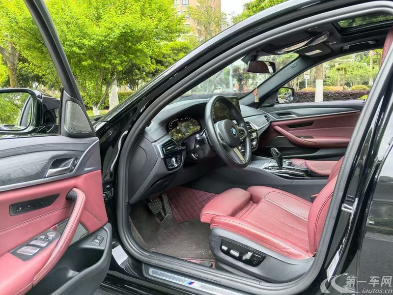 宝马5系 530Li 2022款 2.0T 自动 汽油 尊享型M运动套装 (国Ⅵ) 