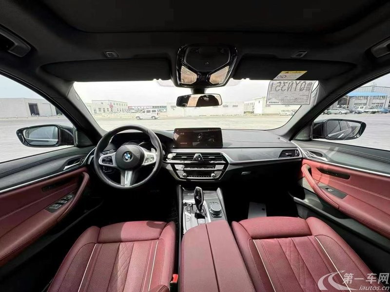 宝马5系 530Li 2022款 2.0T 自动 汽油 尊享型M运动套装 (国Ⅵ) 