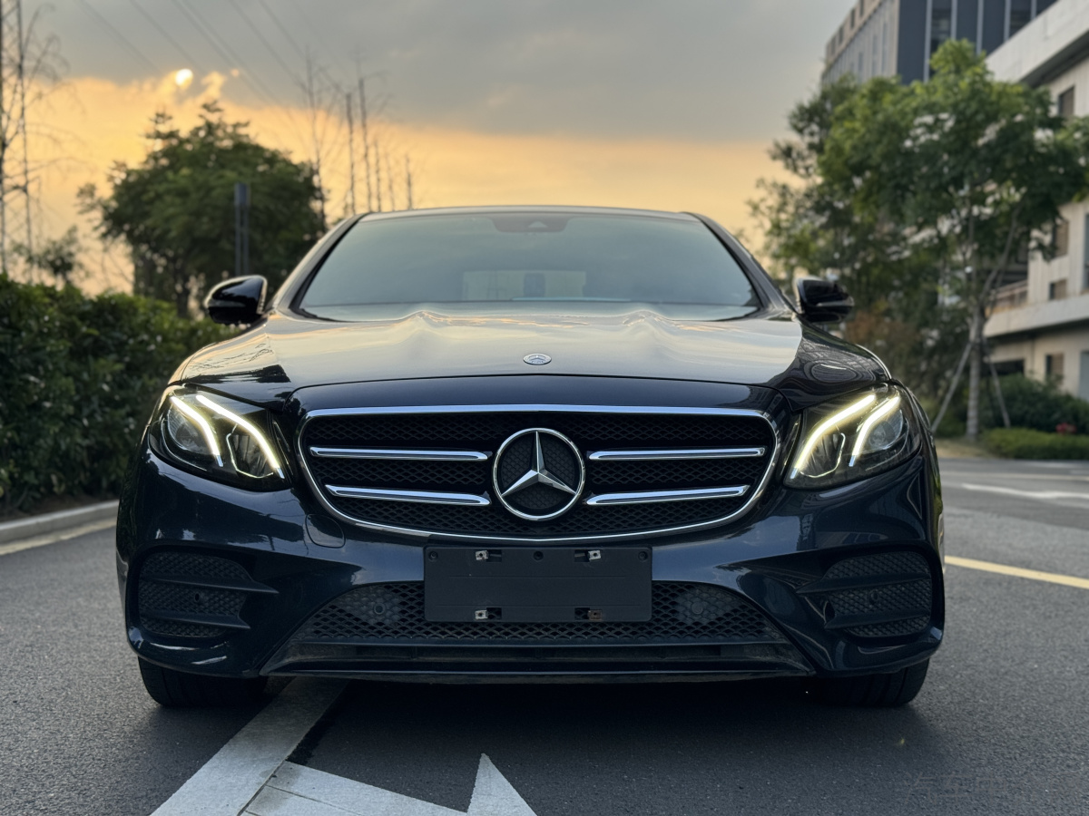 奔驰E级 E200 2017款 2.0T 自动 汽油 运动型 价格0万 