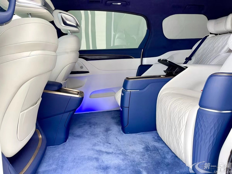 别克GL8 2020款 2.0T 自动 4座 尊礼版Avenir (国Ⅵ) 