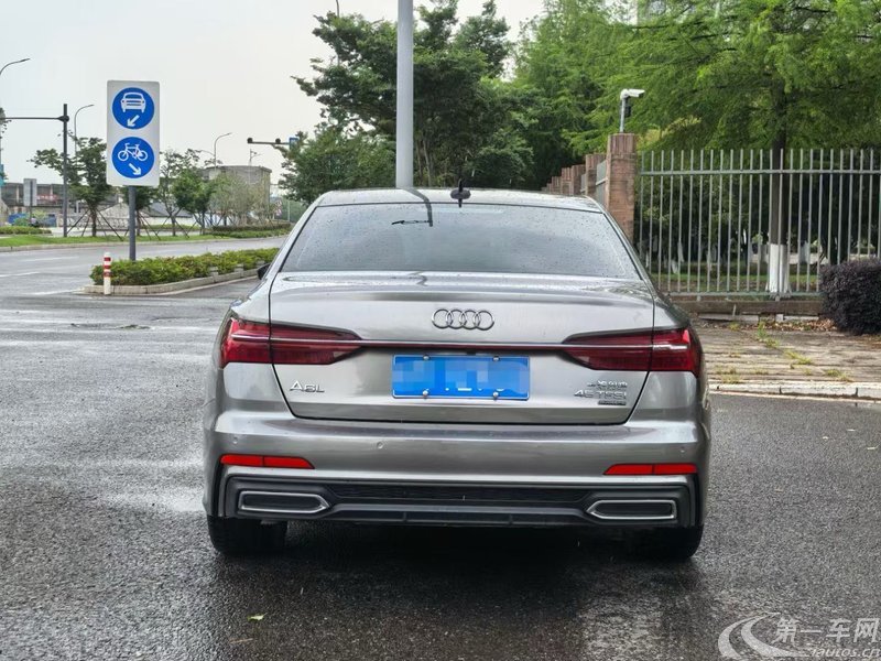 奥迪A6L 45TFSI 2020款 2.0T 自动 尊享动感型 (国Ⅵ) 