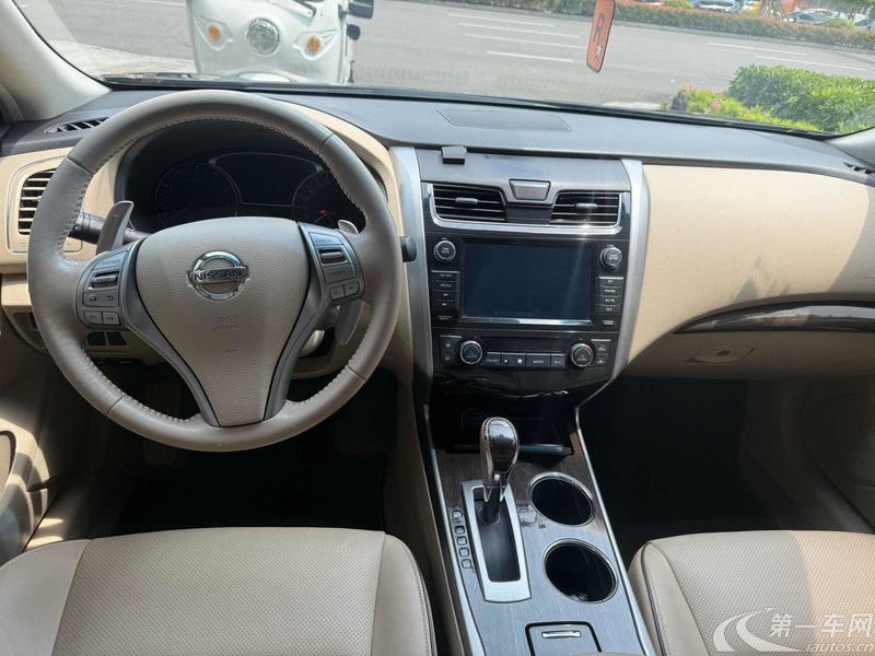 日产天籁 2015款 2.5L 自动 XV-VIP欧冠尊领版 (国Ⅴ) 