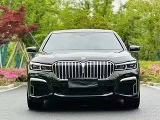 宝马7系 740Li 3.0T 自动 领先型M运动套装 