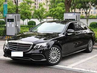奔驰E级 E300L 2.0T 自动 豪华型 
