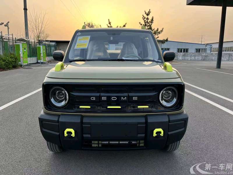 吉利熊猫mini 2025款 0.0T 自动 210km熊猫骑士 