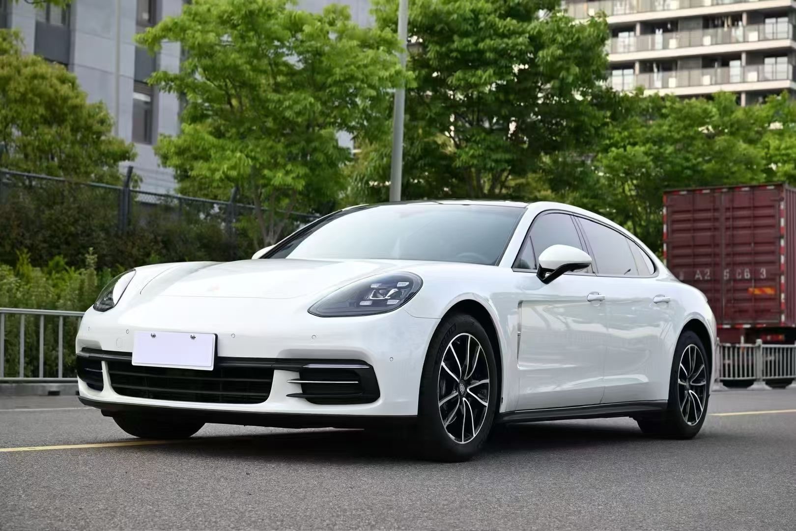 保时捷Panamera [进口] 2018款 3.0T 自动 汽油 美规版平行进口价格0万 