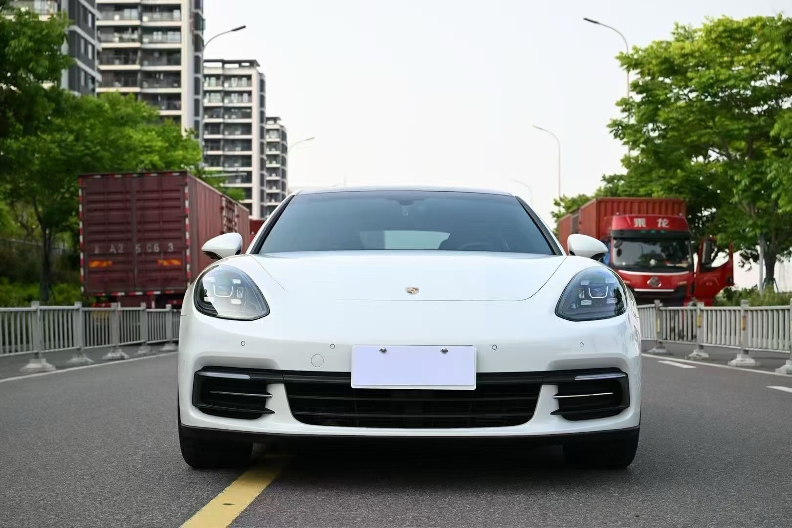保时捷Panamera [进口] 2018款 3.0T 自动 汽油 美规版平行进口价格0万