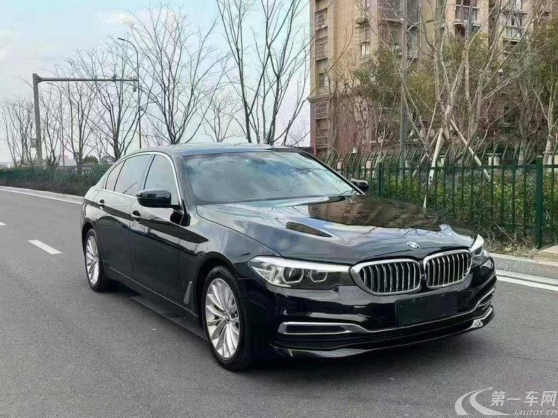 宝马5系 530Li 2019款 2.0T 自动 汽油 尊享型豪华套装 (国Ⅴ) 