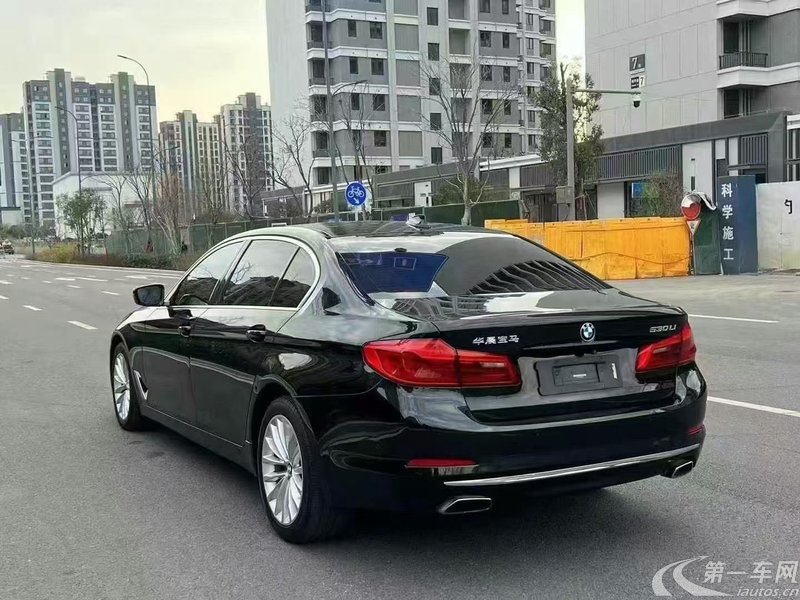 宝马5系 530Li 2019款 2.0T 自动 汽油 尊享型豪华套装 (国Ⅴ) 