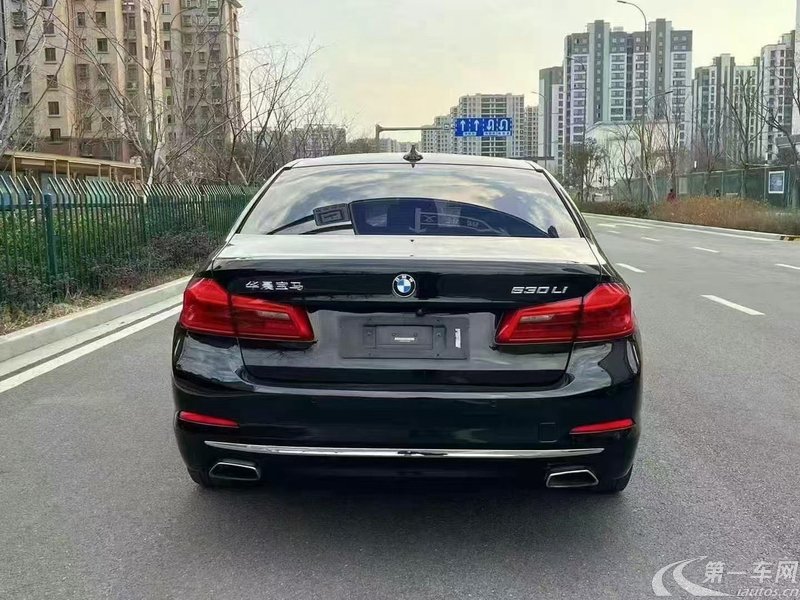 宝马5系 530Li 2019款 2.0T 自动 汽油 尊享型豪华套装 (国Ⅴ) 