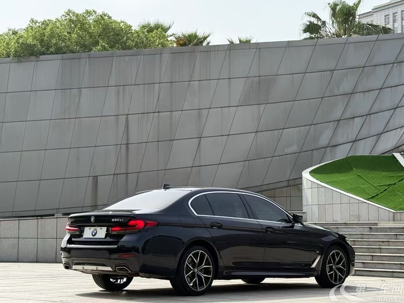 宝马5系 530Li 2022款 2.0T 自动 汽油 尊享型M运动套装 (国Ⅵ) 