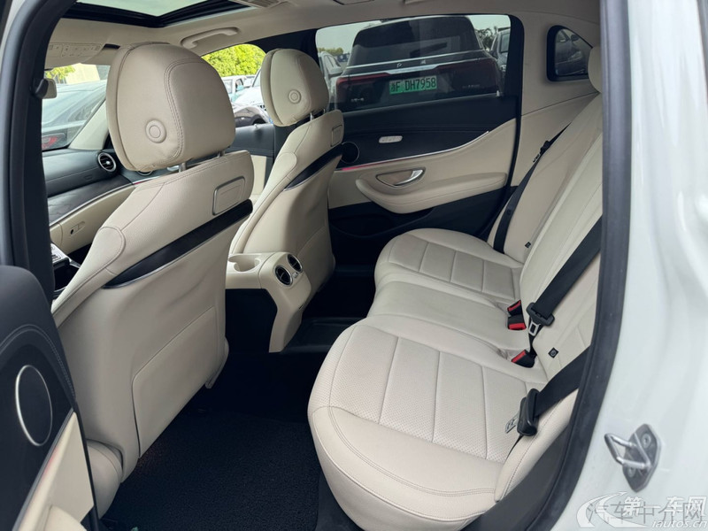 奔驰E级 E200L 2016款 2.0T 自动 汽油 (国Ⅴ) 