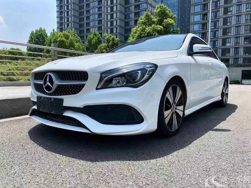 奔驰CLA级 CLA200 [进口] 2018款 1.6T 自动 汽油 时尚型 