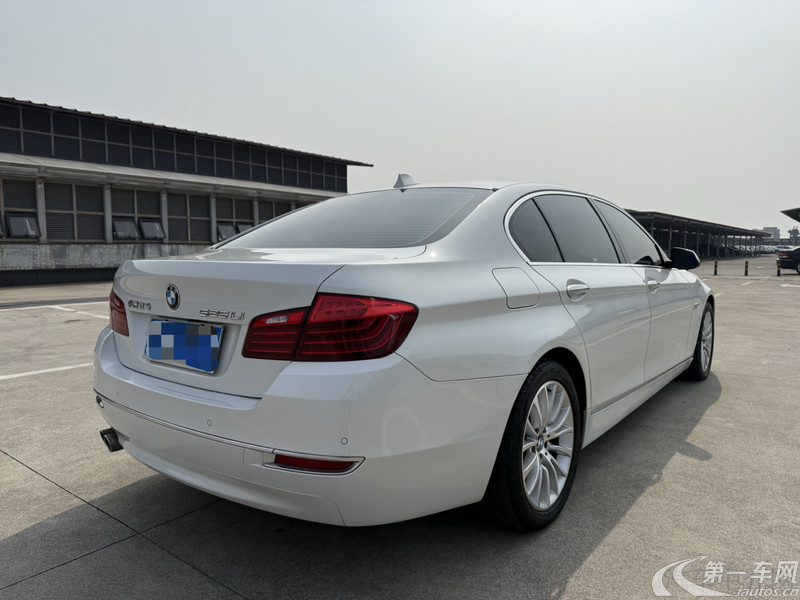 宝马5系 525Li 2017款 2.0T 自动 汽油 豪华设计套装 (国Ⅴ) 