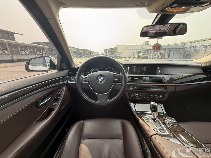 宝马5系 525Li 2017款 2.0T 自动 汽油 豪华设计套装 (国Ⅴ) 