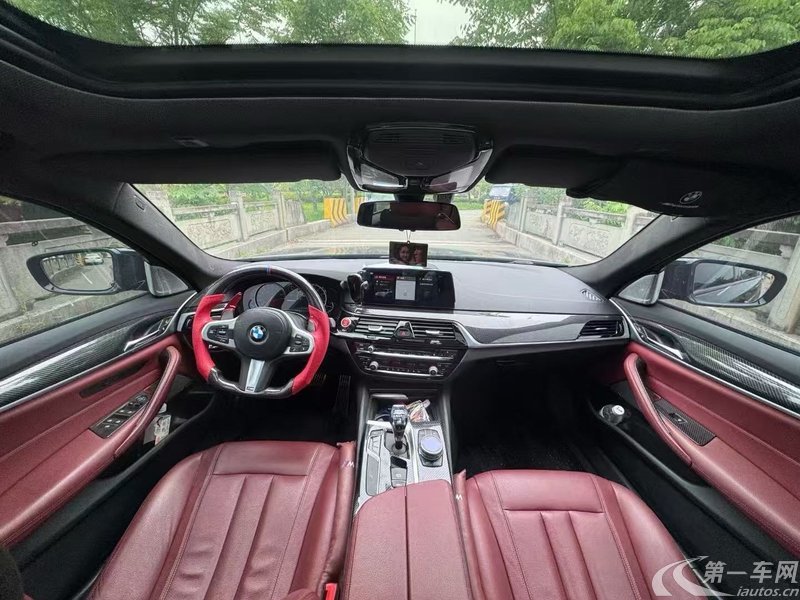 宝马5系 530Li 2018款 2.0T 自动 汽油 领先型M运动套装改款 (国Ⅵ) 