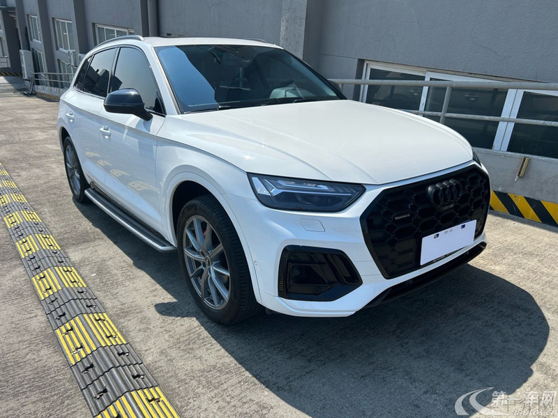 奥迪Q5L 45TFSI 2022款 2.0T 自动 改款臻选动感型 (国Ⅵ) 