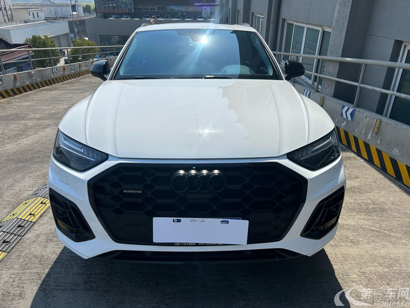 奥迪Q5L 45TFSI 2022款 2.0T 自动 改款臻选动感型 (国Ⅵ) 