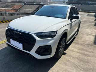 奥迪Q5L 45TFSI 2.0T 自动 改款臻选动感型 