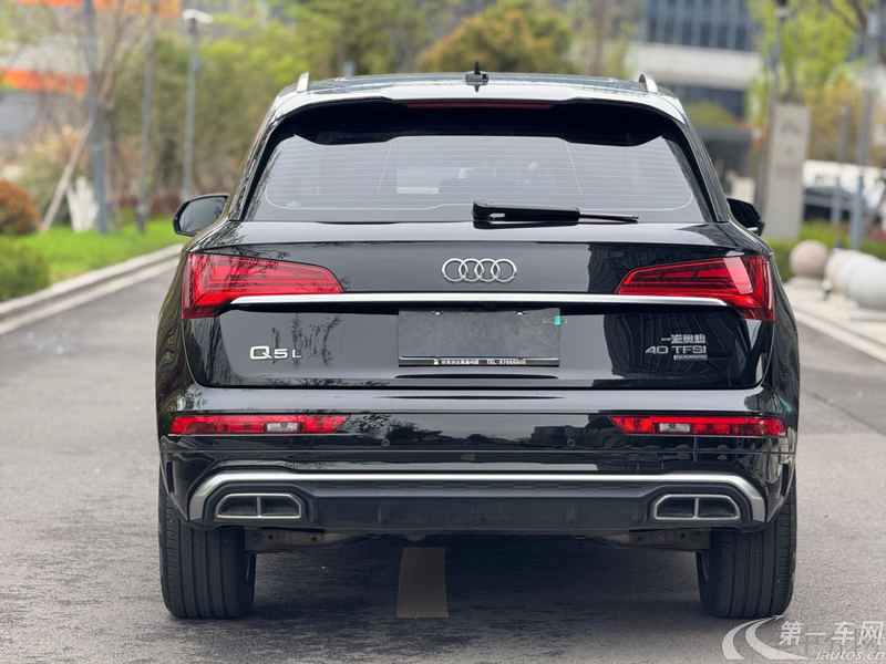 奥迪Q5L 45TFSI 2022款 2.0T 自动 豪华致雅型 (国Ⅵ) 