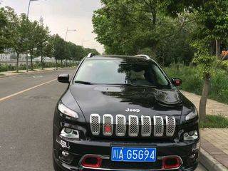 吉普自由光 2.4L 
