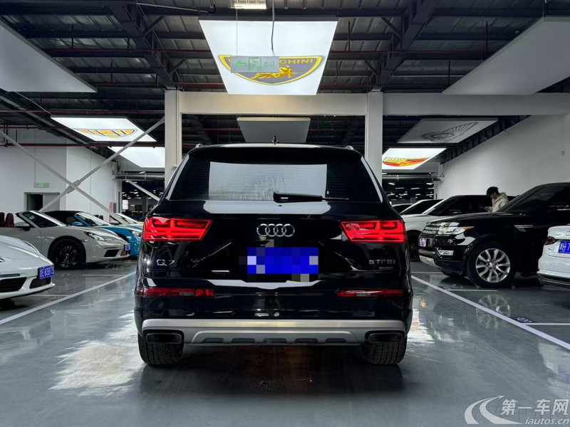 奥迪Q7 45 [进口] 2018款 3.0T 自动 技术型 