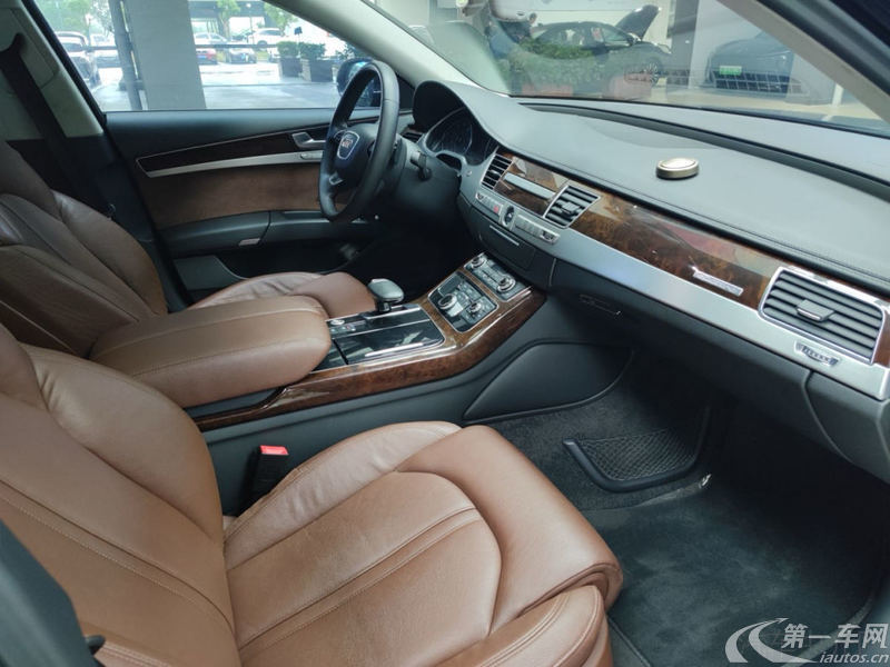 奥迪A8L 45 [进口] 2014款 3.0T 自动 汽油 舒适型 