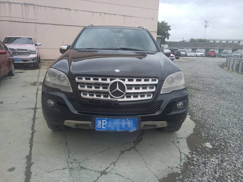 奔驰M级 ML350 [进口] 2008款 3.5L 自动 汽油价格0万 