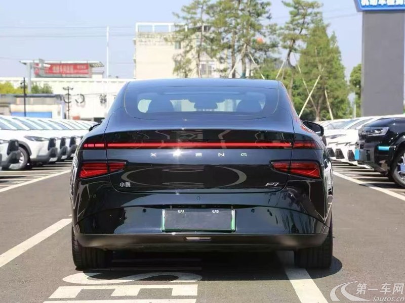小鹏P7 2023款 自动 702-Pro 纯电动 