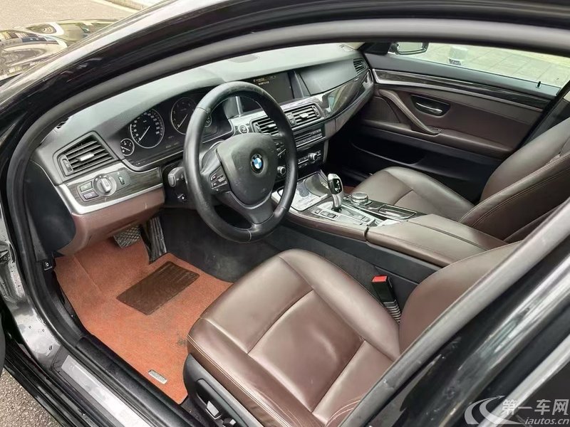宝马5系 525Li 2017款 2.0T 自动 汽油 豪华设计套装 (国Ⅴ) 