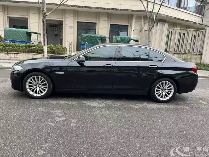 宝马5系 525Li 2017款 2.0T 自动 汽油 豪华设计套装 (国Ⅴ) 